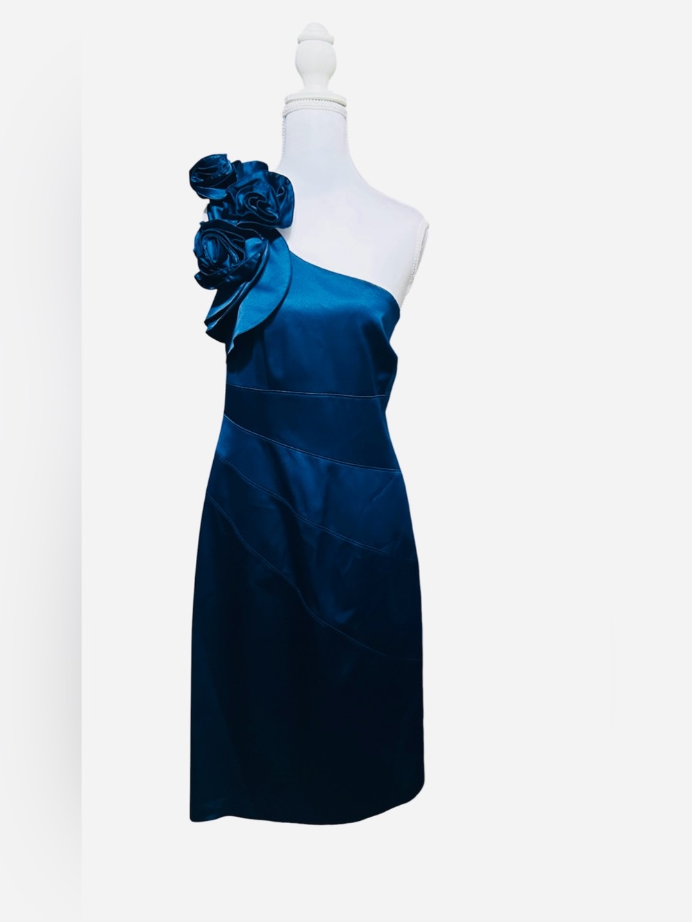 Jessica Simpson One-Shoulder Floral Applique Satin Dress in Deep Blue - Picture 2 of 11